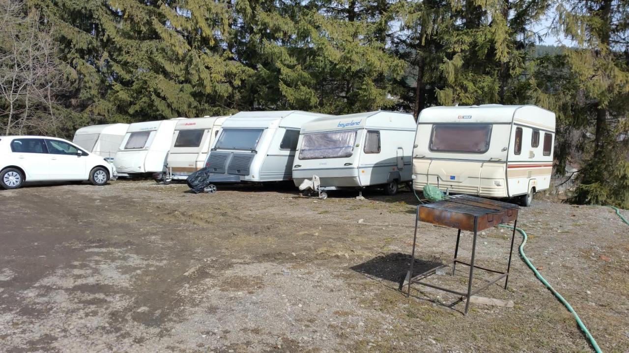 Camping Aviator, Numai Teren, Campare Pentru Rulote Autorulote Personale, Campingul Nu Are Rulote !!! Buşteni Екстериор снимка