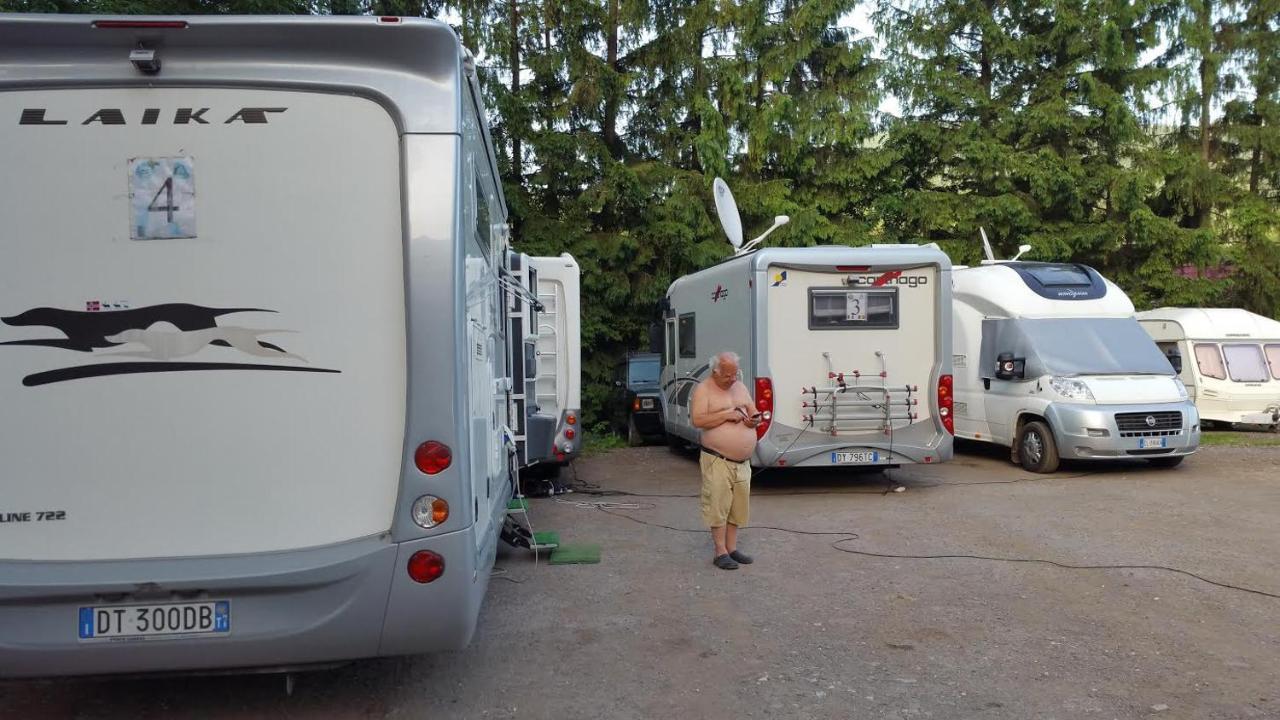 Camping Aviator, Numai Teren, Campare Pentru Rulote Autorulote Personale, Campingul Nu Are Rulote !!! Buşteni Екстериор снимка